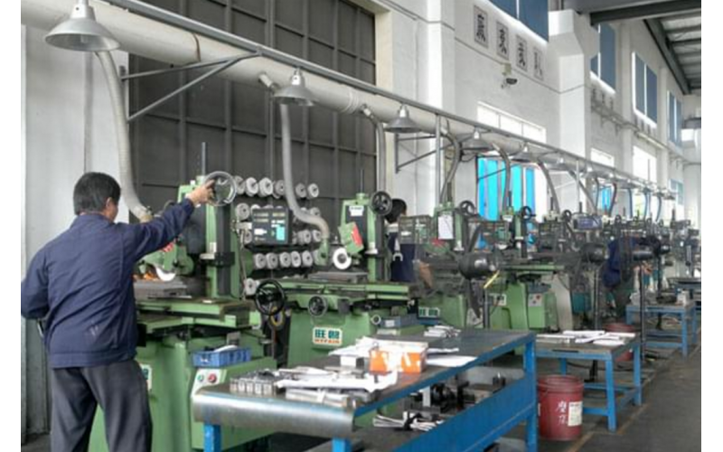 关于磨床在封闭的生产环境中的位置及除尘处理