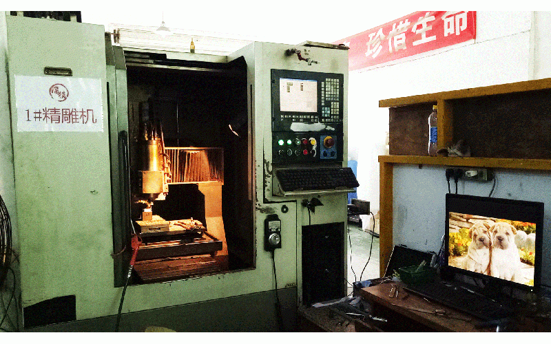 1#精雕机 400型号CNC-华体买球-设备
