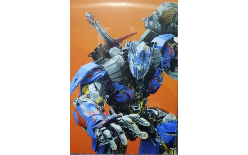 高达是日本的， 变形金刚是美国的， 中国有什么？ 模具厂努力啊 ！